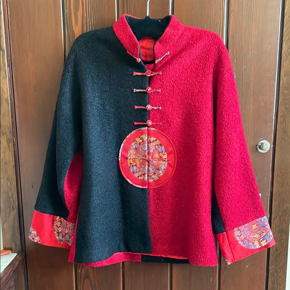 Elegant Chinese Boiled Wool/Satin Red and Black Fully Lined Jacket Size Large
